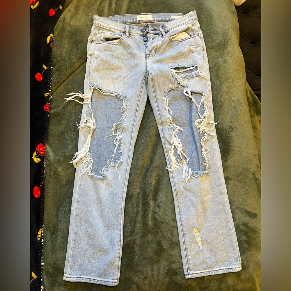 PacSun Boyfriend Ripped Jeans